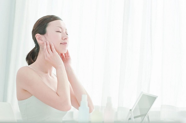 Cách massage nâng cơ mặt theo phương pháp Tanaka